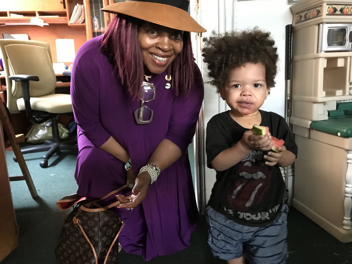 SarahDash's tweet photo. Look at The RollingStones youngest fan, A Sprout check out his tee shirt; Gouda, my bundle of joy ⁦@officialKeef⁩ ⁦@MickJagger⁩  #sarahasindash #rockmusic #soulmusic #lisafisher #bernardfowler #musiclovers #quietstorm #dariusbaptist #sprout_usota #chandlermiller https://t.co/7hA4H2HMSt