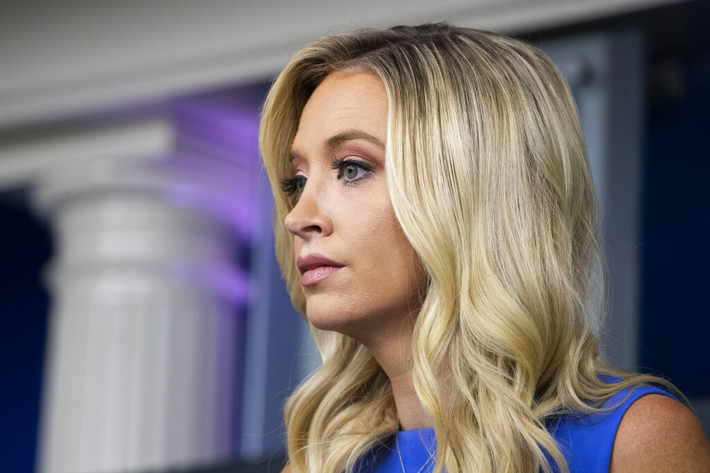 OANN's tweet image. White House: U.S. to take action on TikTok, other Chinese apps in coming days - oann.com/white-house-u-… #OANN