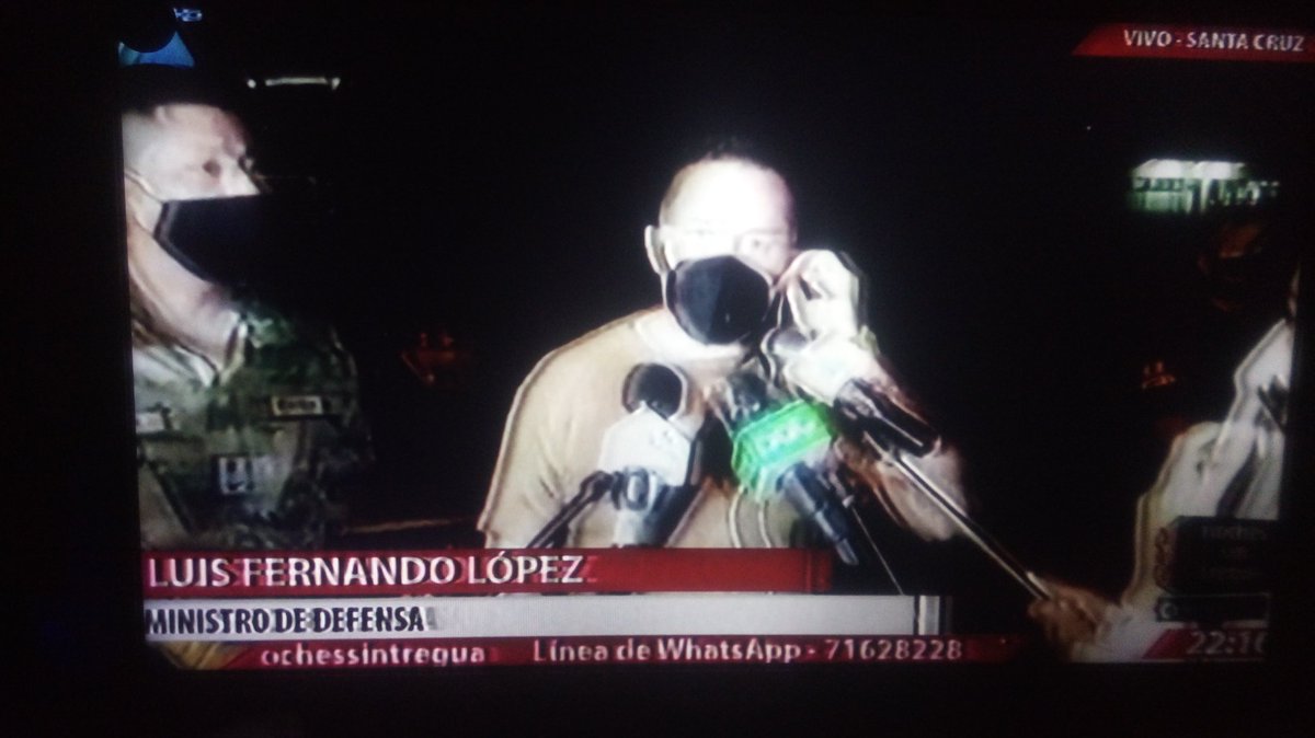 CaceMintra's tweet image. El "BURRO HABLANDO DE OREJAS" este trucho ministro conmina a los #MASISTAS a parar la #MASACRE,  cuando ellos tuvieron #DIRECTAMENTE la culpa de no atender por mas de 140 días y sin hacer nada de nada, ahora recién van hacer #RASTRILLAJES para combatir EL COVID-19...

    😡🆘😡