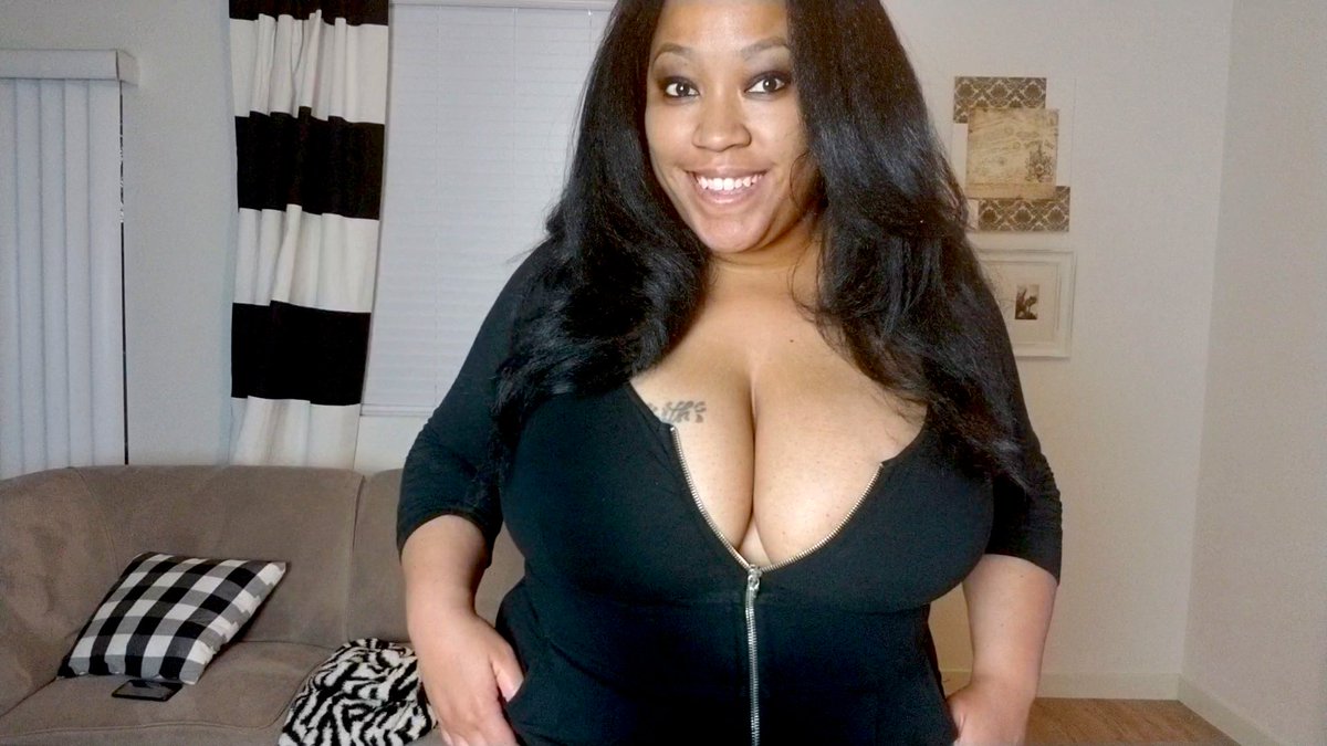 _MilfRayne's tweet image. See anything you like?