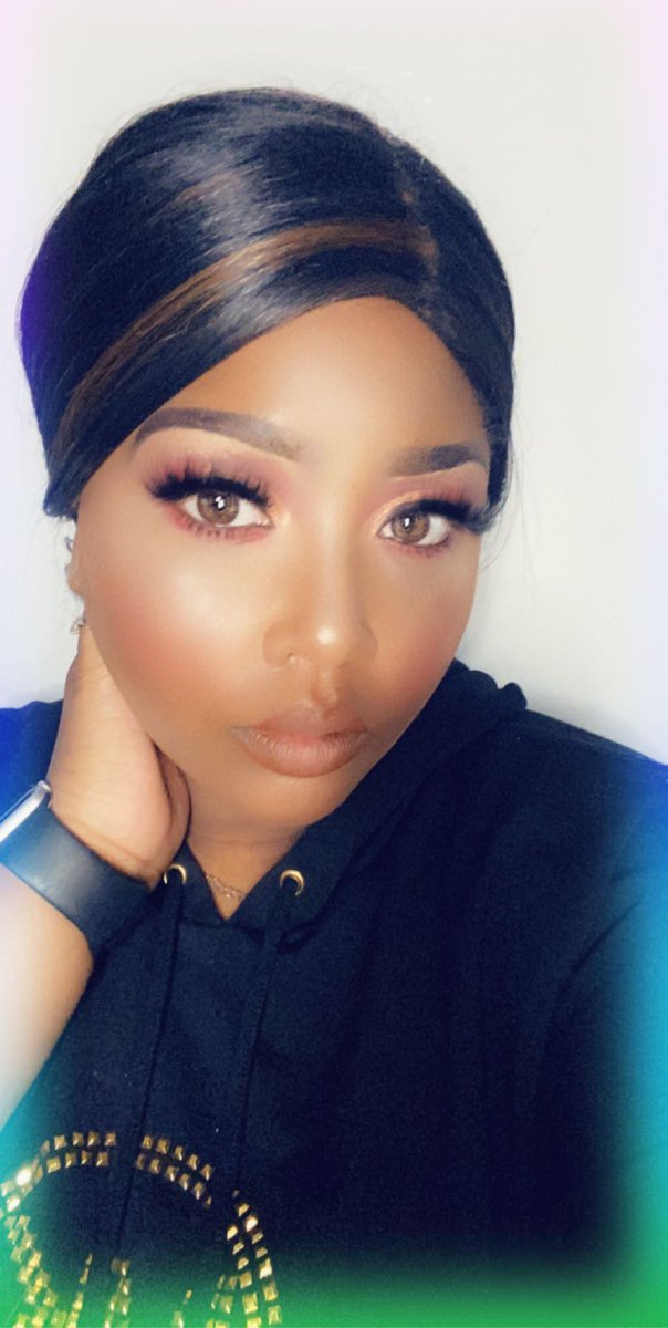 ShyraSimone's tweet photo. @Smashbox https://t.co/cITjn9D09i