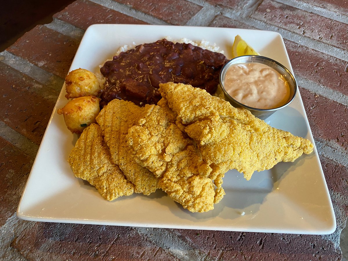 BBsTexOrleans's tweet image. We asked and you SHOWED UP! Our new favorite BB’s slogan is…..BB's is where the Bon Temps are year-round, y'all! Thank you so much to Gina Lopez-Montague for being a TOP BB’S FAN! We YUM you! #TexOrleansLife #GrindtoGather