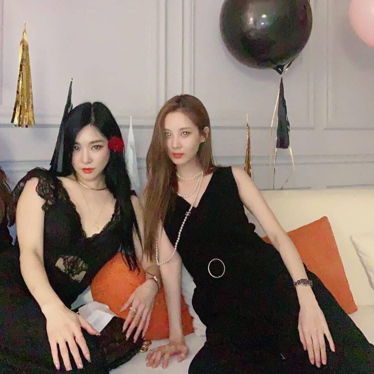 S8SHIFrance's tweet photo. [📸] #SOSHIPICS | 02.08.20 ➡ SEOSTAGRAM (1/2)

─ https://t.co/DlCSk9ie0h https://t.co/a0kd7CA8Dj
