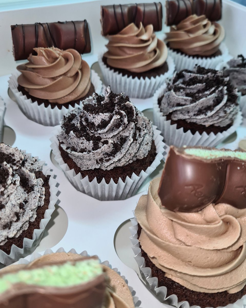 Baked_ldn's tweet photo. 😍🍫 - follow baked.ldn on insta https://t.co/b8MCguPgKo