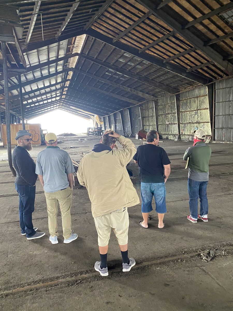 Victorumcorp's tweet photo. Just listening to the attorneys tell us no....😂🤣

#victorumcorp #pharma #cannabjs #medicine #kush #medicalmarijuana #indica #weedstagram @hashtags_club #stoner #pot #highsociety #high #marijuana #ganja #maryjane #highlife #smoke #weed #hightimes #cannabis #cannabisculture https://t.co/tWh91ePhUk