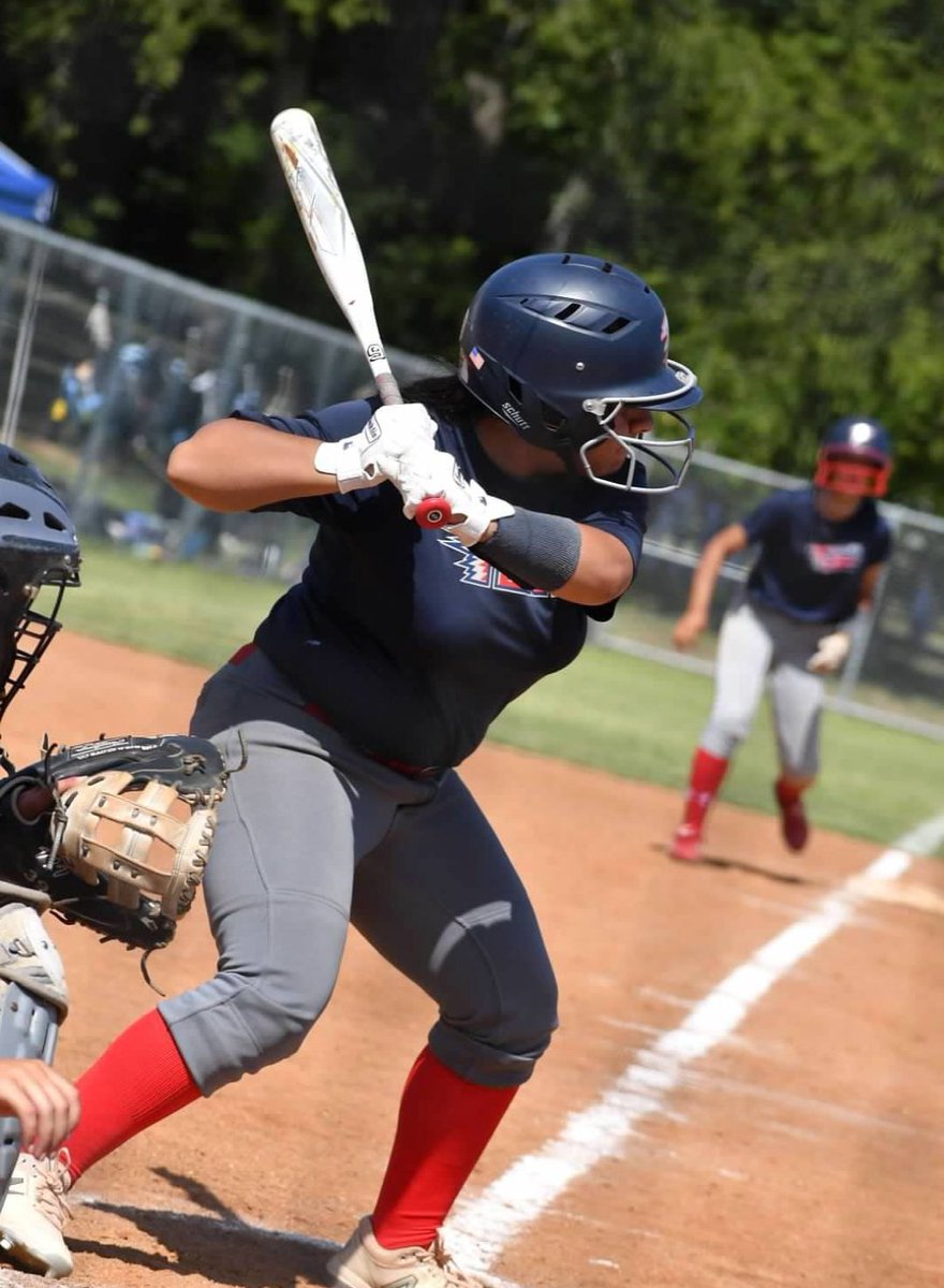 AlyssaMedrano99's tweet photo. Last tournament before moving up to 16u!!
#newbeginningscoming
#enditwithabang
#provethemwrong https://t.co/jZ8uHcNN8t