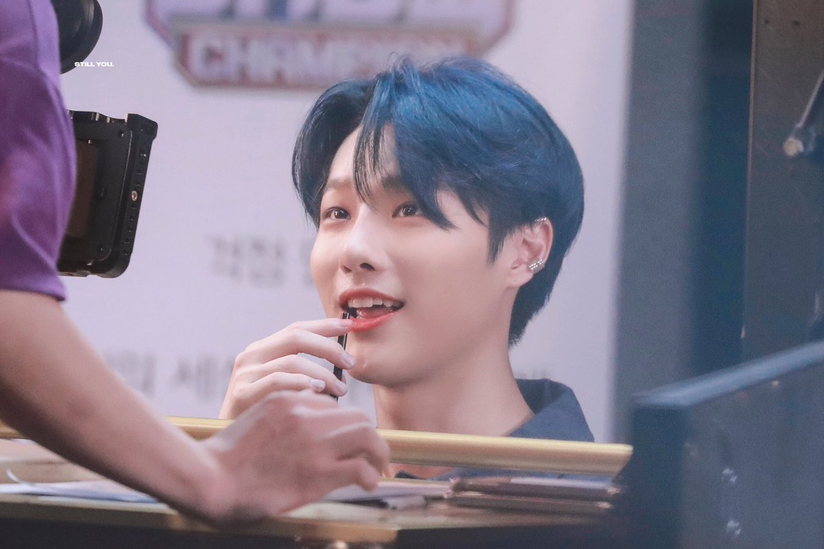 𝐒𝐭𝐢𝐥𝐥 𝐘𝐨𝐮. tweet media