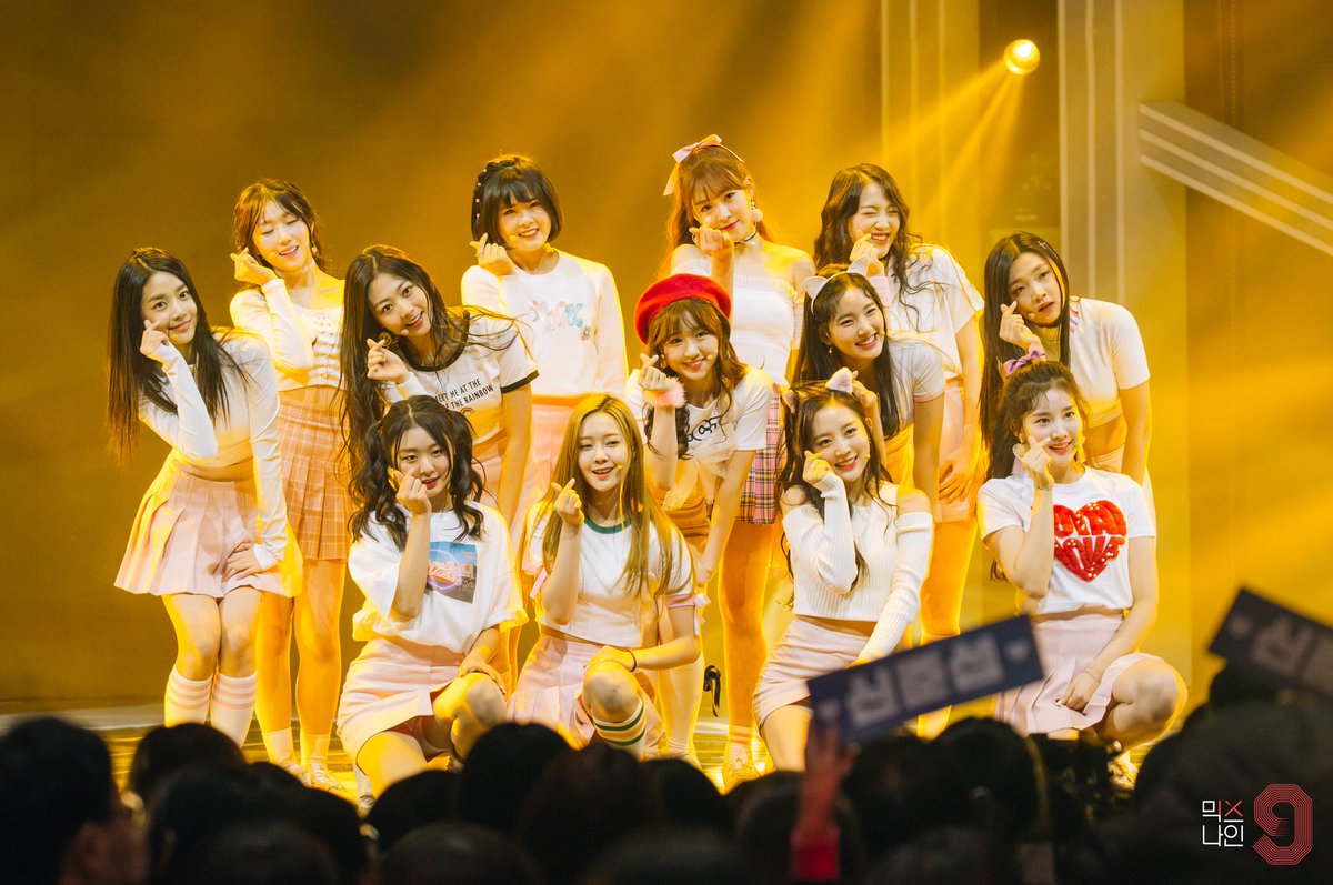 A thread of Weeekly pre-debut photos;LOEN Girls ★ FAVE Girls ★ PLAYM GirlsNote: None of the pictures were edited/cropped so this thread may contain former trainees and former mixnine contestants  #Weeekly  #위클리  @_Weeekly