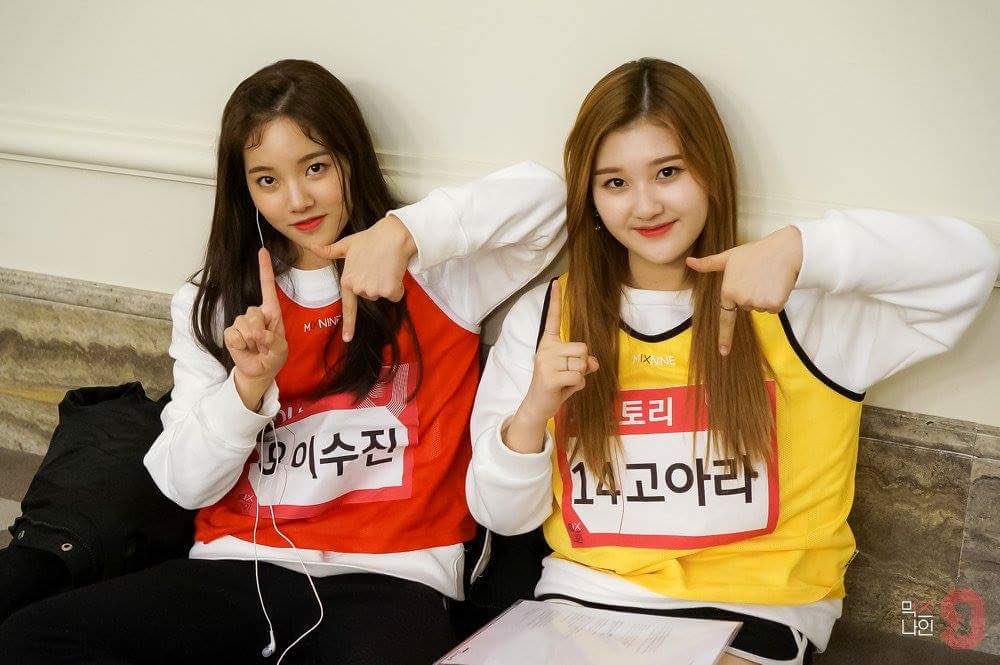 A thread of Weeekly pre-debut photos;LOEN Girls ★ FAVE Girls ★ PLAYM GirlsNote: None of the pictures were edited/cropped so this thread may contain former trainees and former mixnine contestants  #Weeekly  #위클리  @_Weeekly