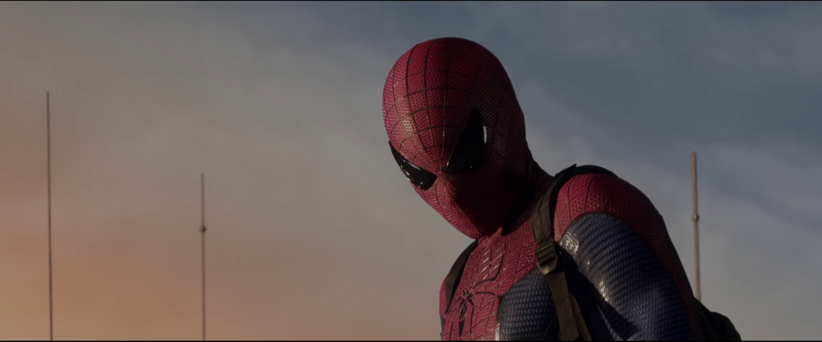 I mean, do I even have to say anything? This is gorgeous to me! His colors, his textures and webs done in serigraphy, and for the first time on the big screen, the webs are actually black, and they look badass! I love how lean he looks, I love the sports shoes and lots more.