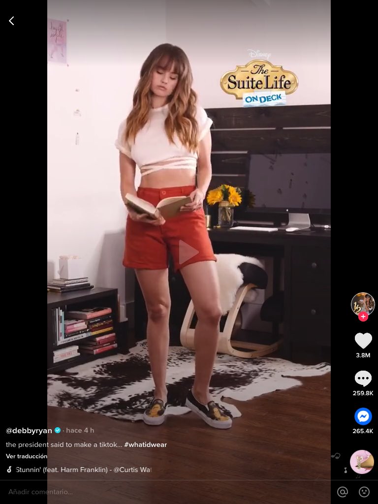 La actriz Debby Ryan quien interpretó a Jessie, a Bailey de Zack y Cody:  Gemelos a Bordo y a Patty de Insatiable. Subió a su cuenta de #TikTok un  video donde se, image size:768x1024