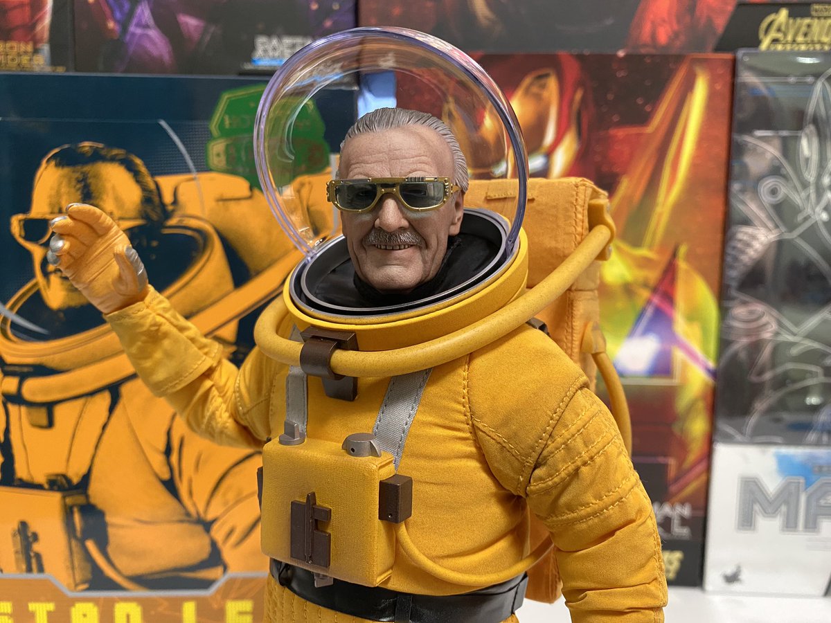 DYagawa's tweet photo. Stan Lee & Guardians of the Galaxy π
.
.
#FolloForFolloBack #follo4follo #follobackforfolloback #marvelcomics #Marvel #stanlee #guardiansofthegalaxyvol2 #marvelcustoms #MarvelAtHome #marvelfans #marvellegendcollector https://t.co/IPYBLCllDZ