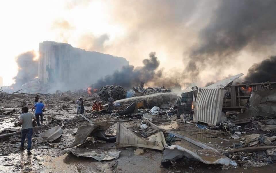 In  #Fairuz’s words:“My city has extinguished its lantern,closed its door, becoming alone at night,alone with the night...”A compilation of photos of the aftermath, from today’s explosion. #LebanonExplosion  #BeirutBlast  #PrayForLebanon