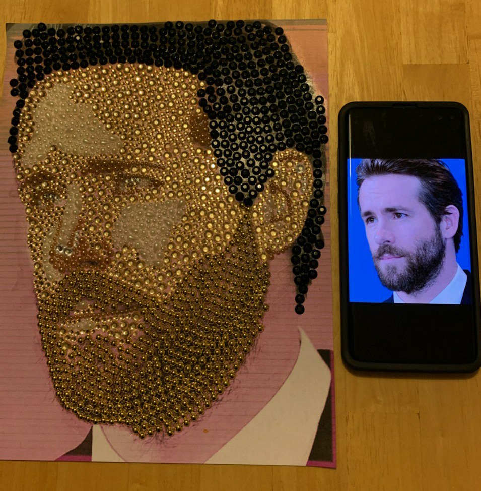 ZanaFate's tweet photo. @GISH @VancityReynolds Well, gave it my best attempt. Year two honoring Mr. Reynolds. Bedazzled to the point of exhaustion. (Yes, that is a thing) #YouDazzleMe #GISH2020 https://t.co/rqxWAFILDU