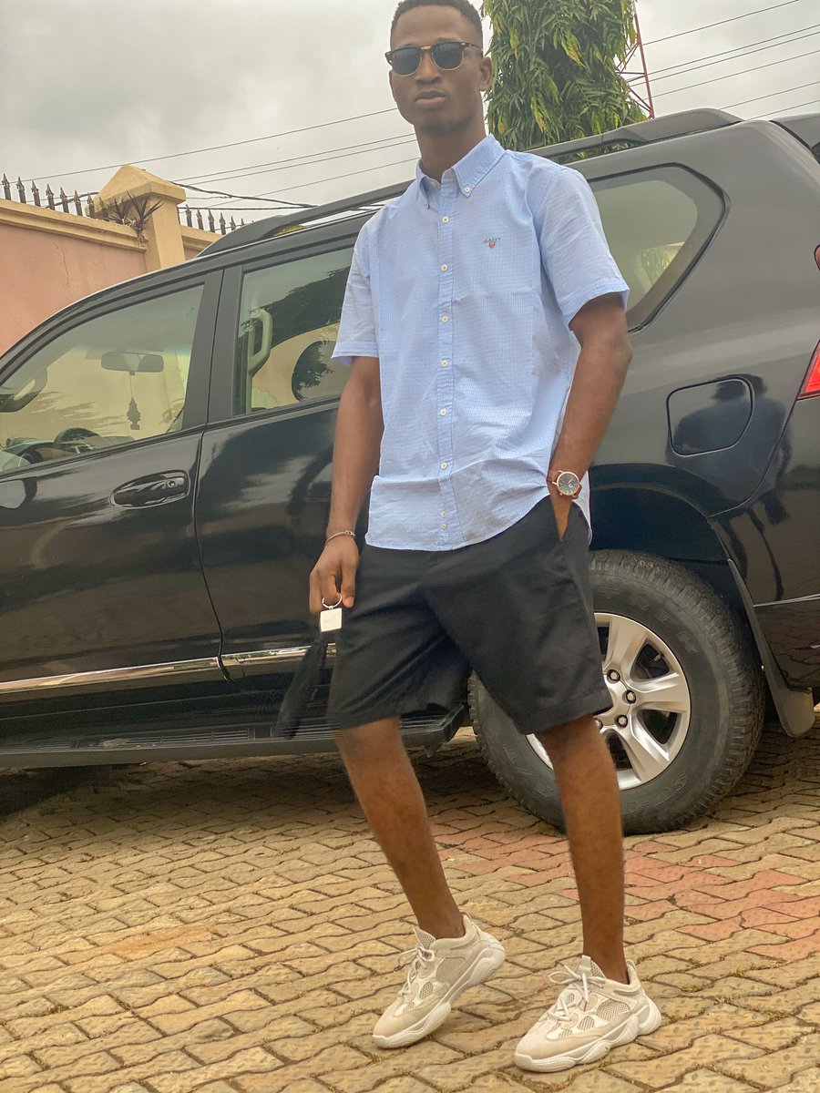 iamola_mide's tweet photo. 276 months
1200 weeks and 1 day
8401 days
♌

Take a few seconds to say a word of prayer for me... 

#leo #itsmybirthday #Ayoadigun https://t.co/ULkDRmrumo