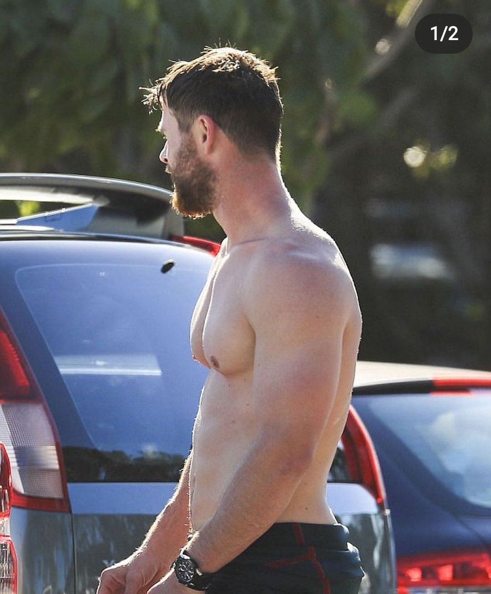 Nicholas Fitzwilliam V de Harborbay (@kingofharborbay) on Twitter photo 