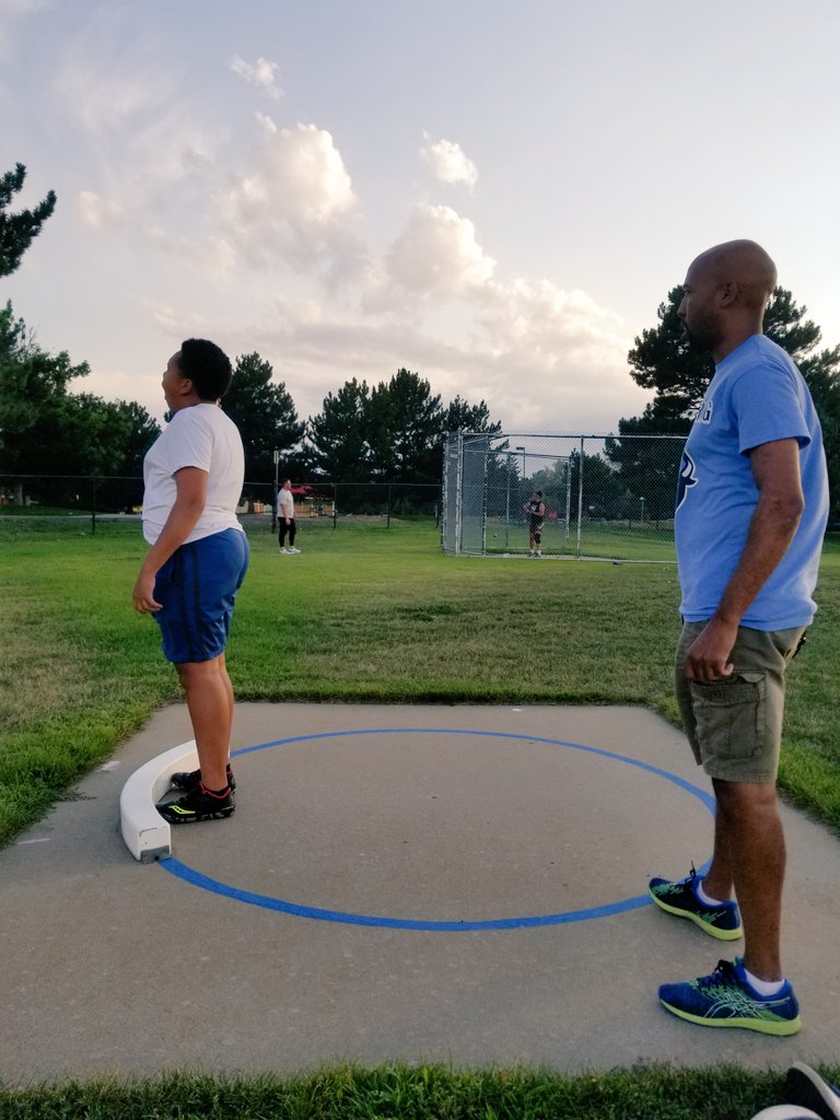 qthetrackcoach's tweet photo. Got to the throws area tonight and what'd you know the cage was already occupied by a young lady working on the hammer so we had to start with the shot instead of disc. I love to see these kids still working on their craft despite the state of things in HS sports. #ThrowsDad https://t.co/VuqwrL8ZVU