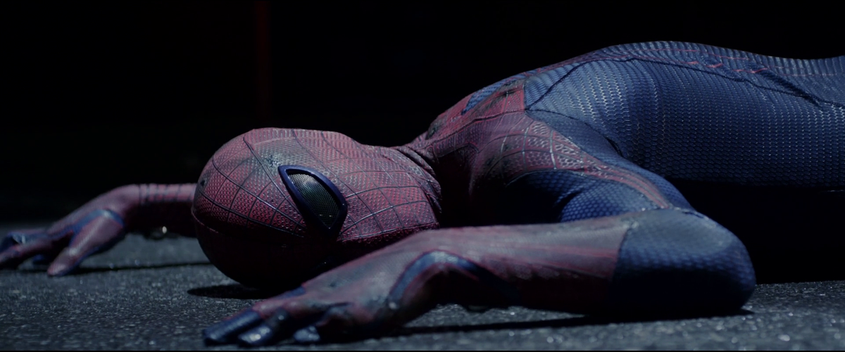 The suit looking gorgeous even when Spidey got his ass on the ground.
