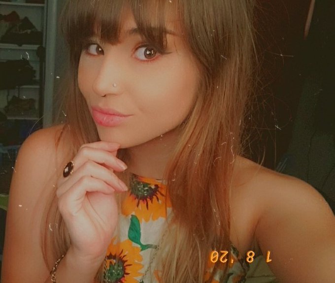 1 pic. 🙈🌻 https://t.co/F7qfiaHRSo