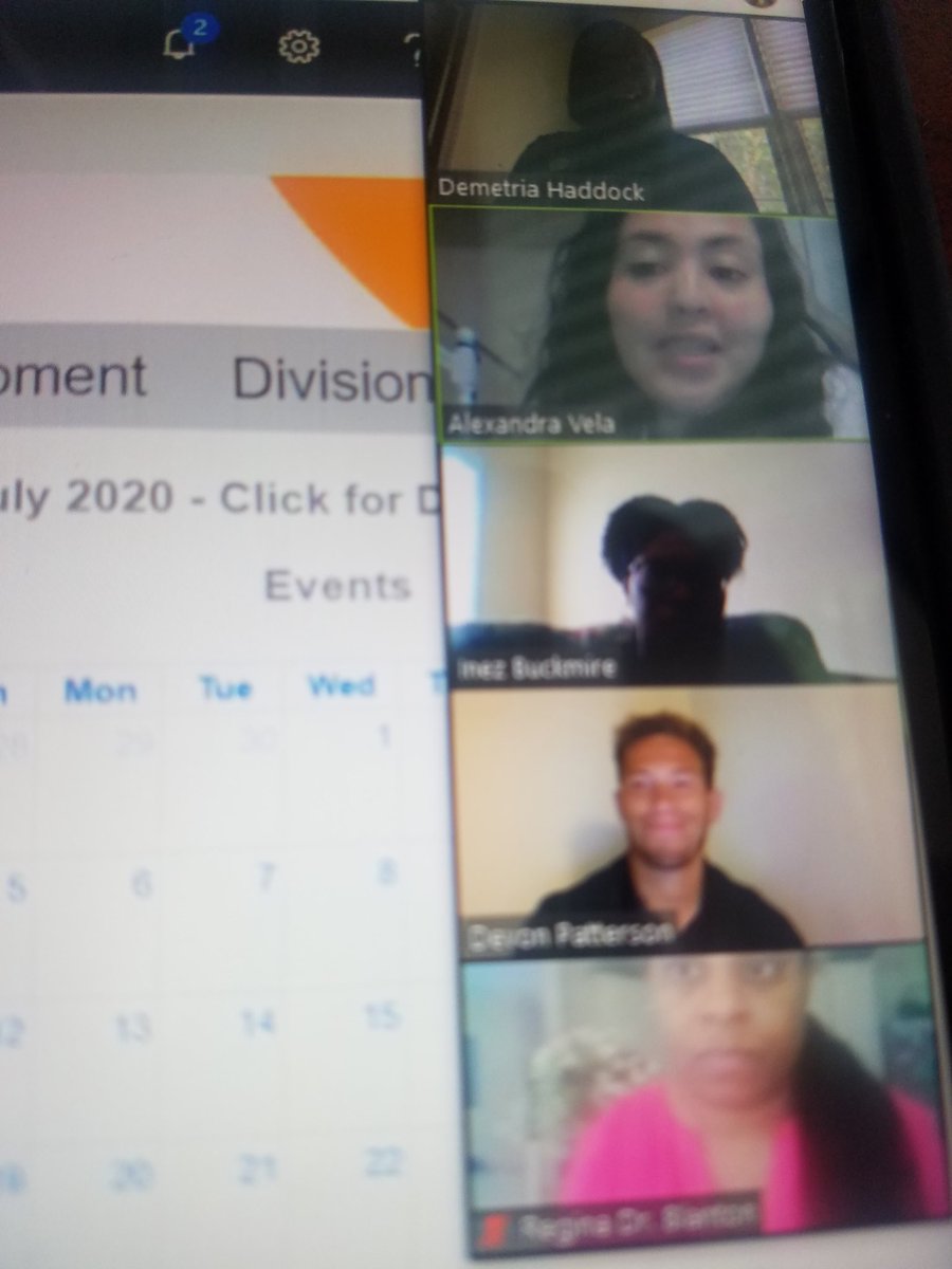 PrincipalDrH's tweet image. We love newbies in our Wildcat Nation! They get the extra principal perks 😜#welcomehome #pawapproved 🐾#ilovedcsd