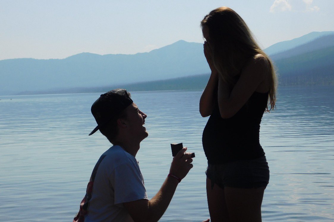 hayleeee28's tweet photo. i get to marry my best friend!!🤍 https://t.co/OcK2oM7b1B