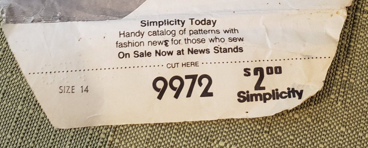 quilts_more's tweet photo. Vintage One-Yard Tops, Sewing Pattern, Simplicity 9972, Misses, One Shoulder Top, Stretch Knit Top, Size 14, Pullover Top, Shirt Summer Top https://t.co/0yhgYHuLHv #ImagineQuiltsAndMore #Etsy #OneShoulderTop https://t.co/A4Gb55iGeo