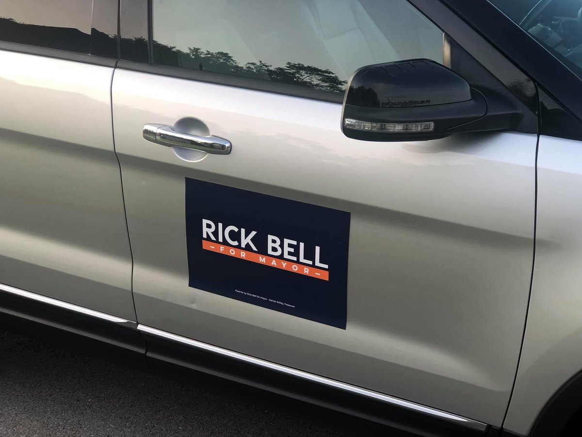 TheBellTolls68's tweet photo. Tonight, Lebanon’s Hickory Knoll Neighborhood HOA invited me to a neighborhood meet and greet. They asked a lot of great questions, and we had some important discussions.
#rickbellformayor2020
#leadershiplistens
#leadershipcommunicates
#leadershipworks
#votenovember3 https://t.co/XyFclZikmw