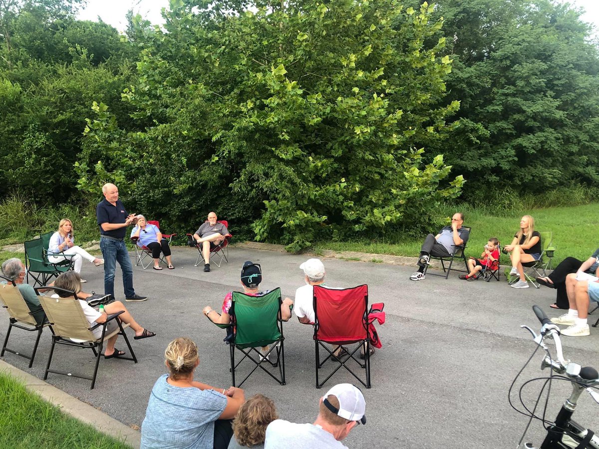 TheBellTolls68's tweet photo. Tonight, Lebanon’s Hickory Knoll Neighborhood HOA invited me to a neighborhood meet and greet. They asked a lot of great questions, and we had some important discussions.
#rickbellformayor2020
#leadershiplistens
#leadershipcommunicates
#leadershipworks
#votenovember3 https://t.co/XyFclZikmw