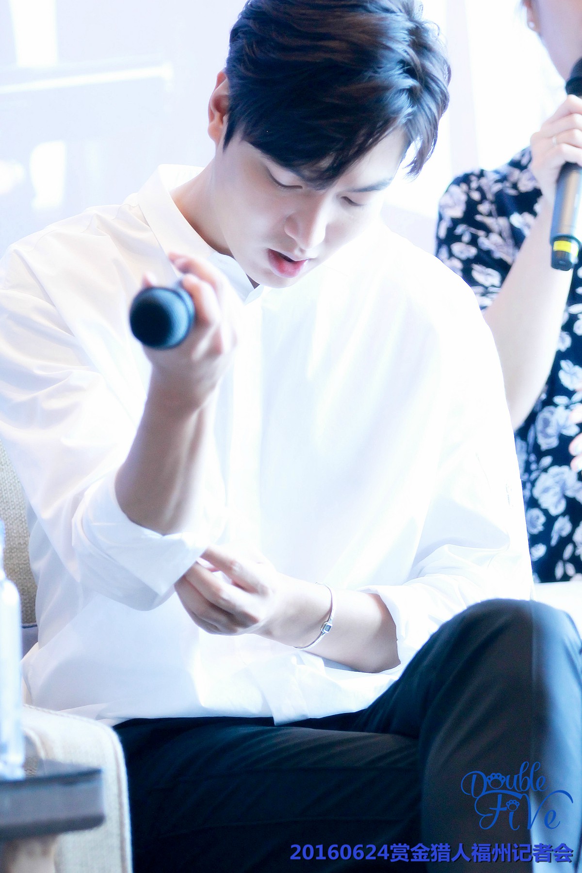 Japanminoz白銀の月明かり Haruharu A Twitter カカオページ ホン ミニョン副社長 イ ミンホ主演 バウンティハンタース を担当したが マーケティングおよび配分をしながら中国市場は大きいがコンテンツを作成する事と配分は韓国が一枚上だと感じた Cr Logo