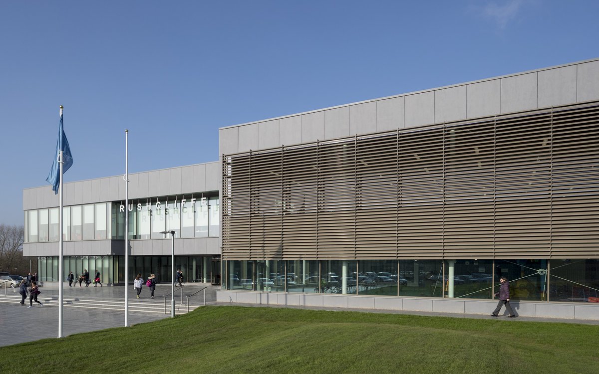 equitoneuk's tweet image. Project: Rushcliffe Arena
Material Specified: EQUITONE [tectiva] A2-s1,d0
Architect: CPMG Architects

Request your free sample here &amp;gt;&amp;gt;&amp;gt; equit.one/sample

#equitoneuk #equitone #fibrecement #facades #tectiva