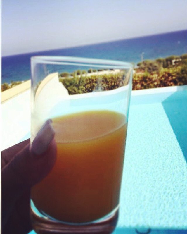 EliteSuitesRHO's tweet photo. Kalimera! ☀️How about some vitamin Sea? 

#elitesuitesrhodes #elitesuites #piscineprivée #privatepool #privatpool #seaviews https://t.co/UBYai8MWuT