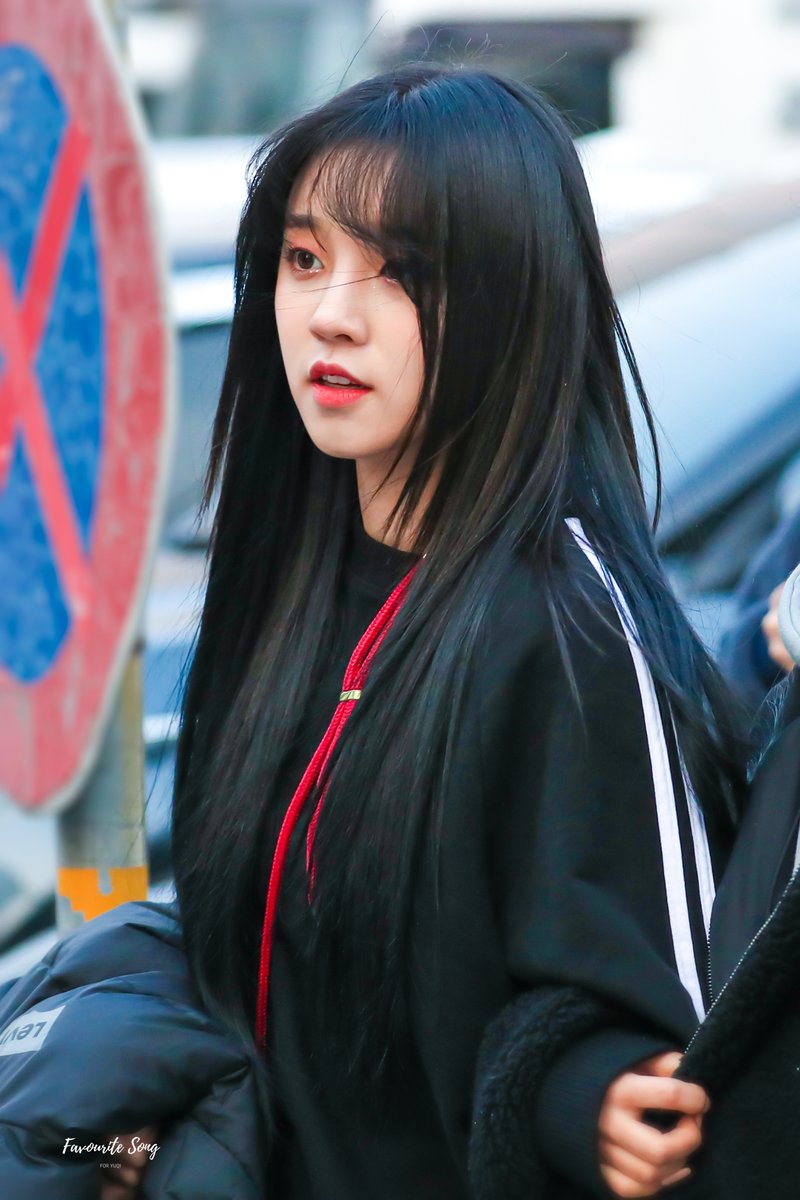 favouriteSYQ's tweet photo. 200410 

🥰

#송우기 #우기 #YUQI #GIDLE #宋雨琦 #雨琦 #여자아이들 https://t.co/Hbex0ChJpX