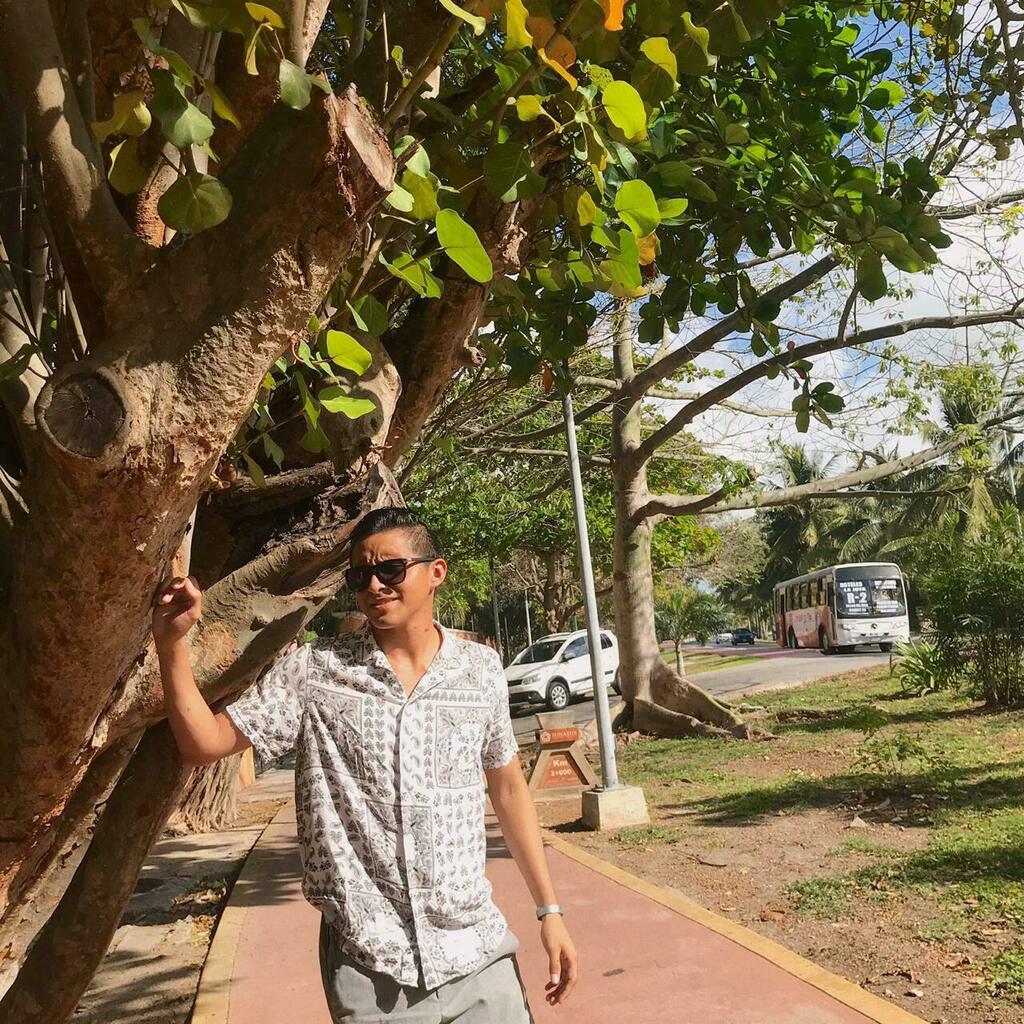 🧨 No me vengas a decir que no tendrás éxito por X o Y excusa.... Porque tus papás no son exitosos, porque de Niño te trataban mal, porque lo estudiaste, porque no creciste con dinero, porque no tuviste educación, porque todo mundo te dijo que no, porque “muy difícil”...... E…