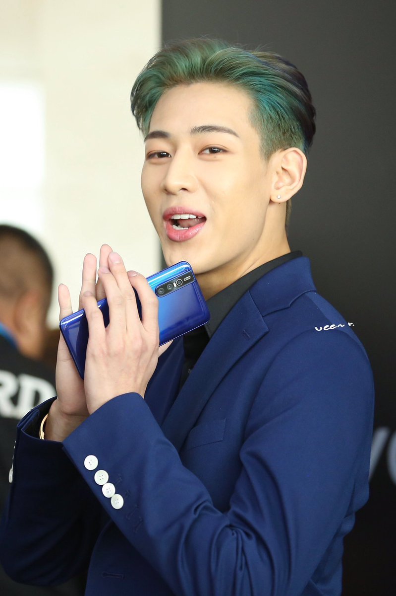bambam pics on Twitter: "his green hair was ahead of its time  https://t.co/s05rSnQ2TK" / Twitter