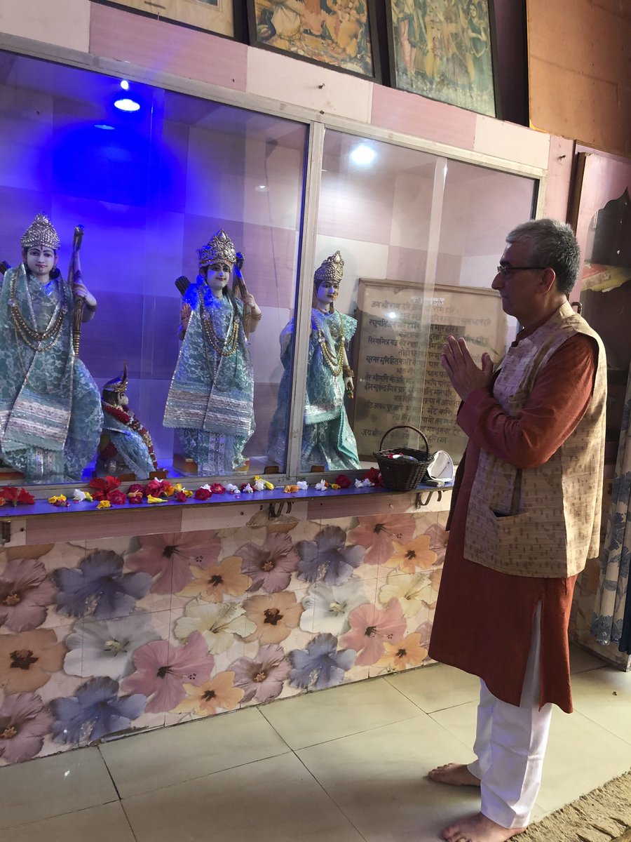 ajay_amrohawala's tweet photo. This was going to be just another day for me until I read All India Muslim Personal law board’s statement than something clicked and I decided I will say it loud and clear “ जय श्री राम “ 🙏 https://t.co/jZ2qMCPV6Q