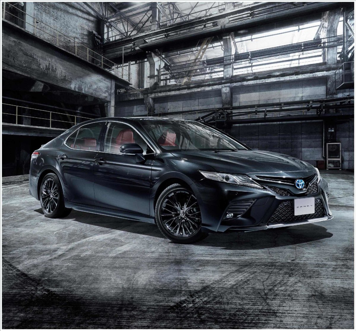 Uzivatel 山口トヨタ自動車 Na Twitteru カムリ 40周年記念 特別仕様車 Ws Black Edition デビュー 1980年 セリカ カムリとして誕生したカムリ 19年に車名をカムリに一新 上質でスポーティな特別仕様車をぜひご覧ください T Co Fhwjpauo0e