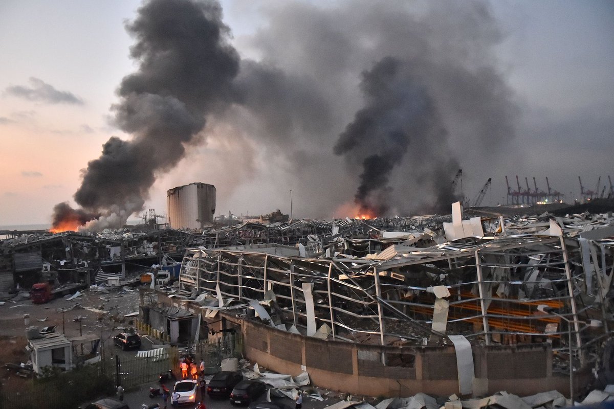 TheShilpaShetty's tweet photo. This is devastating news! 
I pray for the departed souls and all those who have been injured in the blasts in Beirut, Lebanon.
My heart goes out to you and your families🙏🏻
#Beirut #PrayForBeirut #PrayForLebanon https://t.co/NvjW9NESvp