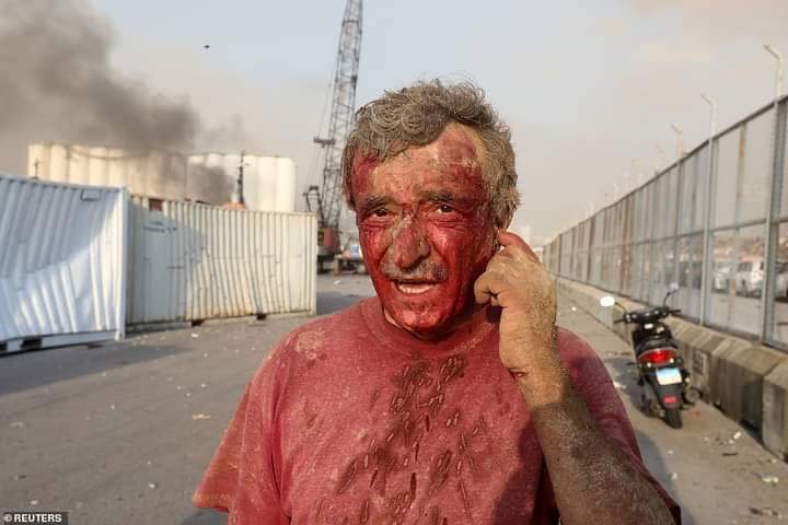 SanaYousafzai9's tweet photo. Words seem inadequate to express the destruction caused in #Beirut ..
May the Al-Mighty heal their shattered souls and broken parts quickly.

#PrayersForBeirut 
#Beirut 
#LebanonExplosion https://t.co/Wyyxo87oP4