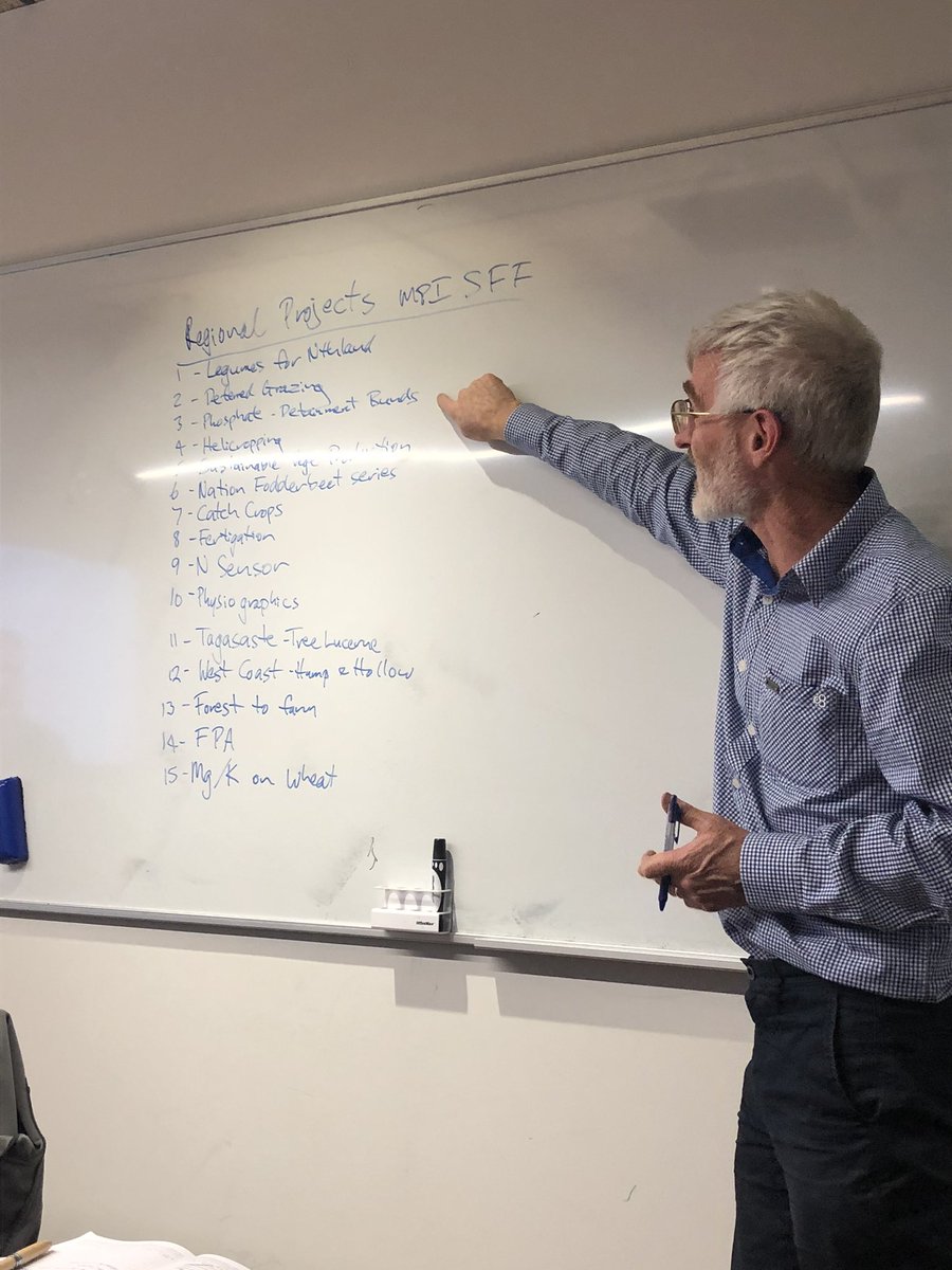 BallanceSci's tweet photo. @ITarbotton talking about all of our @MPI_NZ SFF projects and regional projects that @BallanceNZ is involved with. #collabration #cleverscience https://t.co/dtNLsEc9Gy