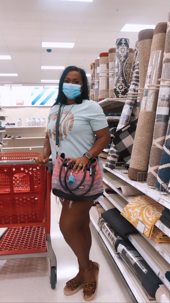 HottGurlReeRee's tweet photo. Went shopping Saturday 
Hadn’t been to Target since before Mar. 9th https://t.co/WMveqBEQJH
