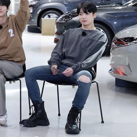 low quality jk (rest) tweet media