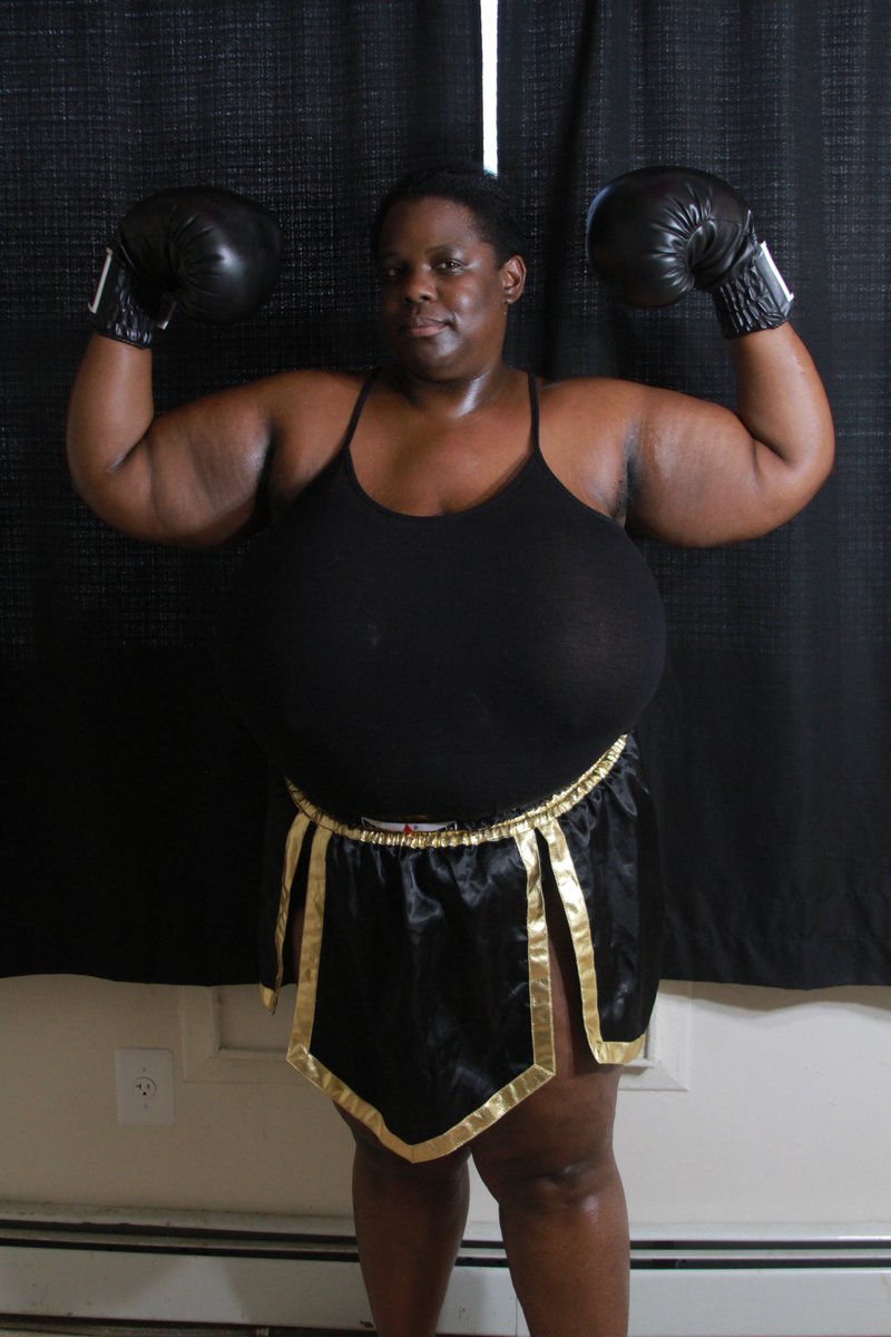 HKboxing2018's tweet photo. See more of Rubie Mounds pics on https://t.co/JfXy6bWu0u. #bbwboxing #sexybbw #rubiemounds #bbw #amazonbbw https://t.co/gb8WC5Udh7