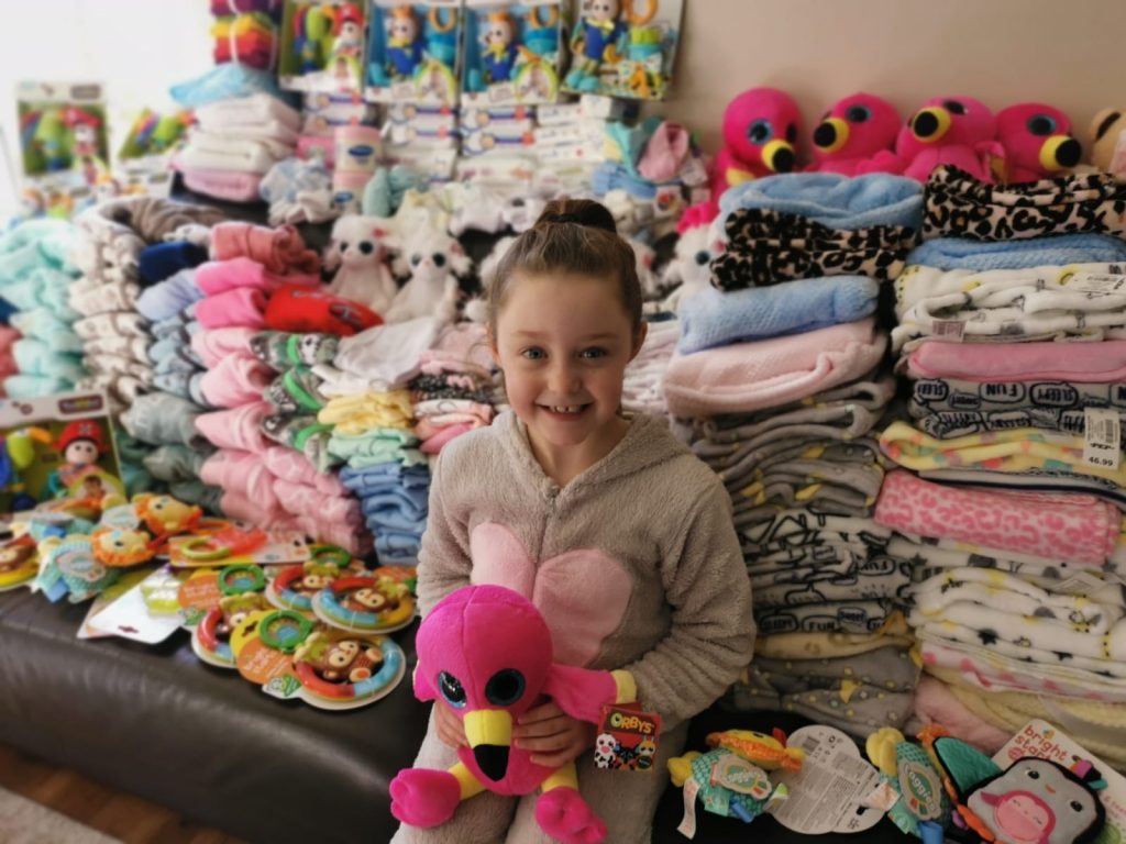 GoodThingsGuy's tweet photo. 8-year-old gives up birthday gifts... to donate to charity instead! - https://t.co/Z6bKsOHl8f https://t.co/Nc8fyaj7SX