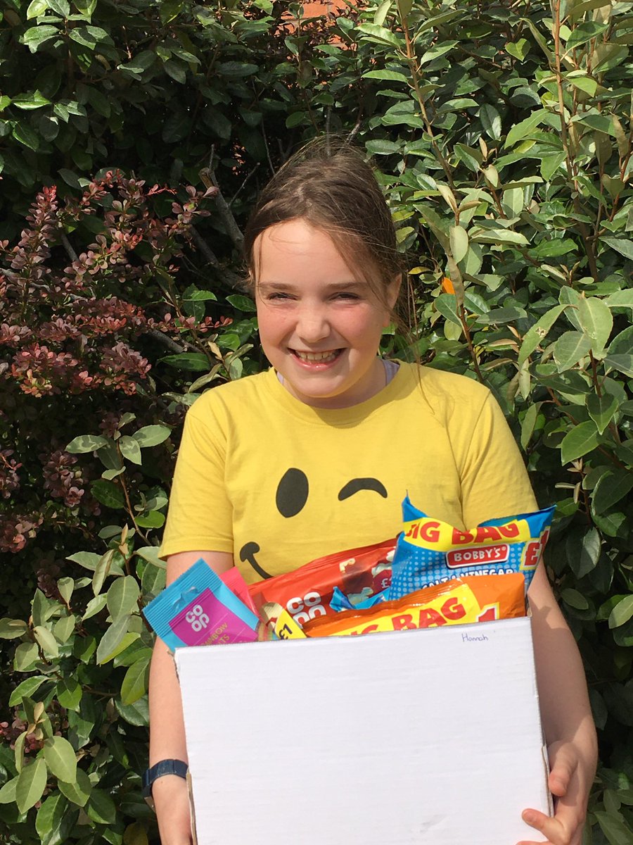 #proudmum (ADC) eldest daughter emailed the local garage <a href="/NisaLocally/">Nisa Local</a> as there is a lot of rubbish from them near us. They replied very quickly &amp; gave her this goodie box for getting in touch <a href="/KeepBritainTidy/">Keep Britain Tidy</a> #womblepower #LoveWhereYouLive @UKScouting <a href="/NYScouts/">North Yorkshire Scouts</a> <a href="/LOVENTHALLERTON/">LOVENORTHALLERTON</a>