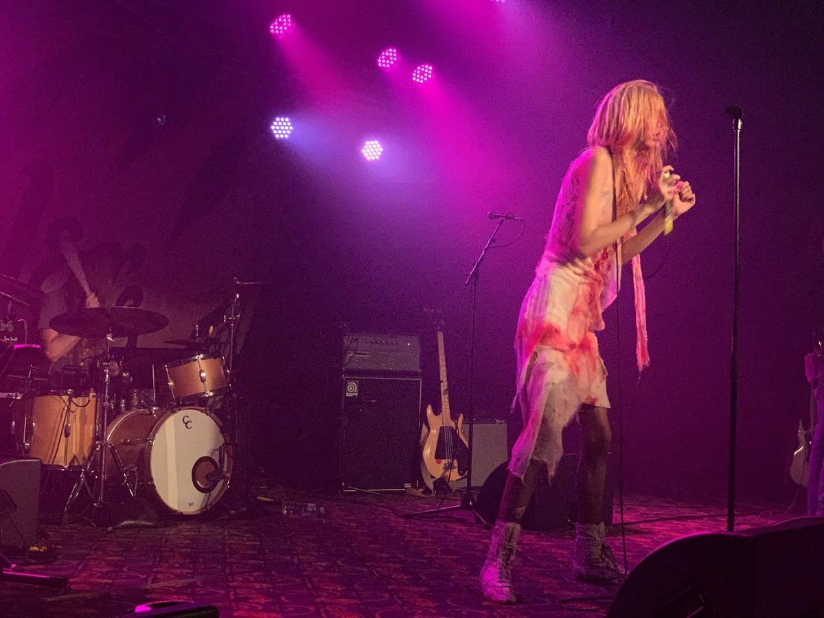 Starcrawler played some great shows in Australia in early 2020.

(We were there!)

Frontwoman Arrow De Wilde has spoken publicly about the assault she experienced at one of the band’s Melbourne shows.

It’s uncomfortable but important reading.

bit.ly/30rbJhE

#TimesUp