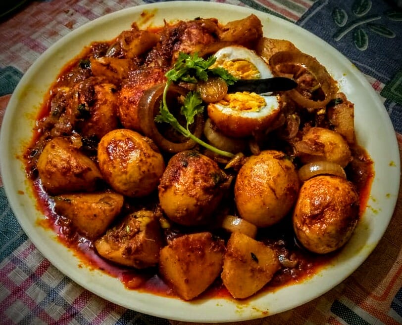 'Goose Egg' 🐤  'হাঁসের ডিম'

📸 Photo Courtesy / ছবি কৃতজ্ঞতা: Rakhi Saha Roy | Via <a href="/BengalNewzLife/">Bengal Newz (Lifestyle)</a>

#BengaliFoods কার কার পছন্দ ❤️ দিন এবং ভালো লাগলে বন্ধুদের সাথে শেয়ার করুন!