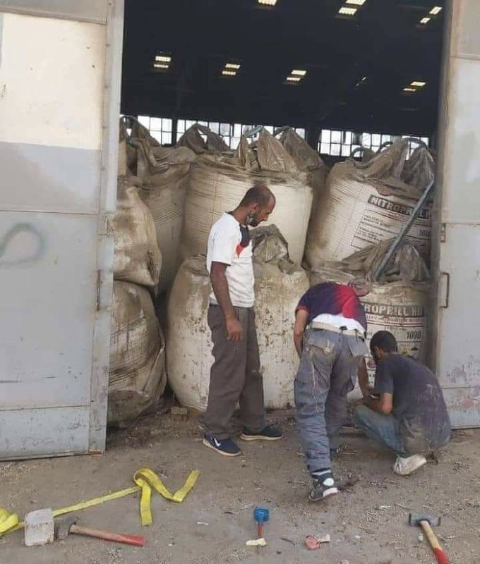 Picture circulating on social media of the warehouse where the Ammonium Nitrate was stored (matches the sat image and other video of the initial explosion)