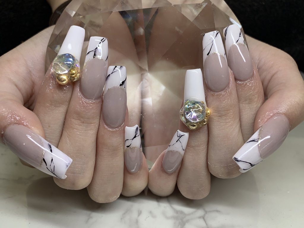 村田 奈津季 アンジェリカちゃんネイル スカルプ バレリーナネイル バーチャルフレンチネイル グレージュネイル ホワイトネイル ビジューネイル 大理石ネイル アートネイル ラメネイル ゴールドネイル 毎月ありがとう 夏ネイル 自宅ネイル Nail T Co