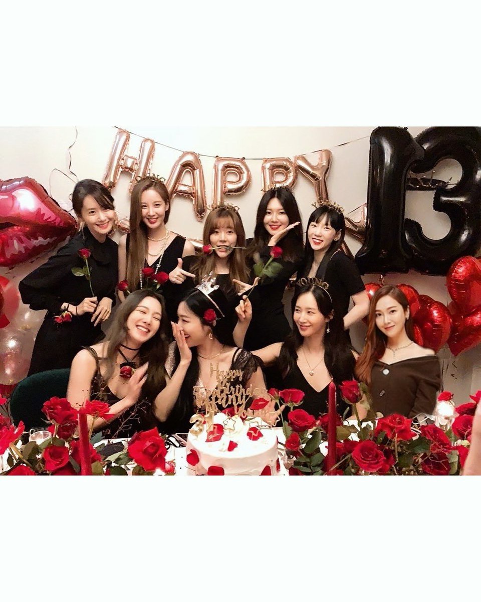 SNSD OT9 reunion, included Jessica 😭😭

#13YearsWithGirlsGeneration #GirlsGeneration13thAnniversary #13SummersWithGG #13년째_지금은_소녀시대
#Jessica13YearsDebutAnniversary #Ce13brateWithJessica