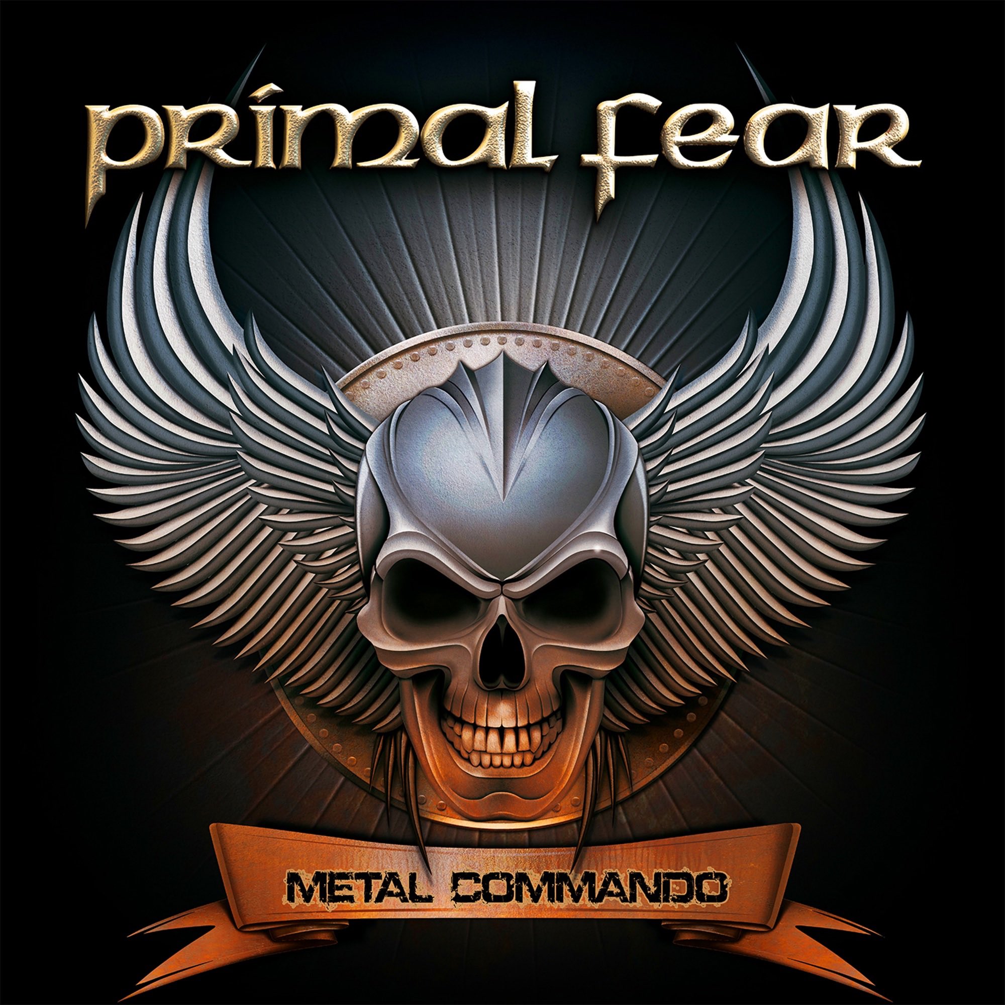 Kenzy Metal Commando Primal Fear 身体をビルドアップする理由を 体型を良くしようと思っただけ 筋肉は脂肪を燃焼させるから 時にはジャンクフードを食べても構わなくなる 甘いものでもね と答えるラルフ シーパースに最大限の親しみを感じる 私